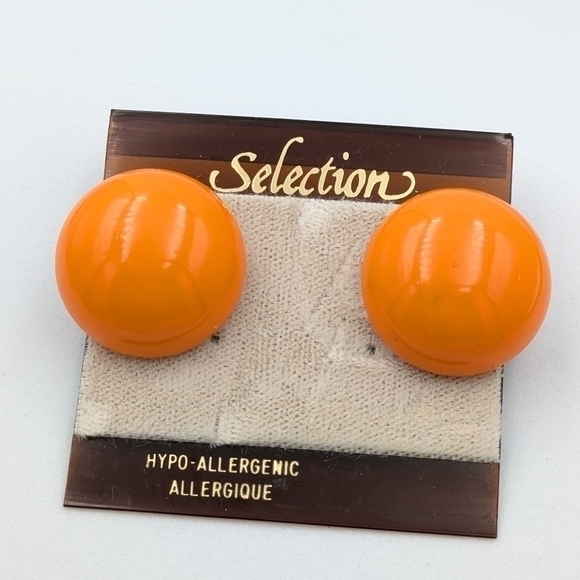 4/24$ 🌻 Vintage retro orange round dome earrings - Picture 4 of 4